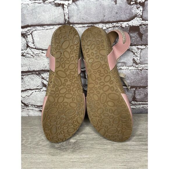 TAOS Pink Leather Ankle Lace Strap Cork Wedge Sandals Women Sz 40EU/9.5M US - Picture 11 of 16